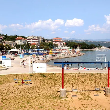 With Parking Space - 24419 Opatija
