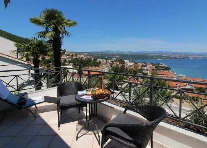 Appartamento With Parking Space - 24419